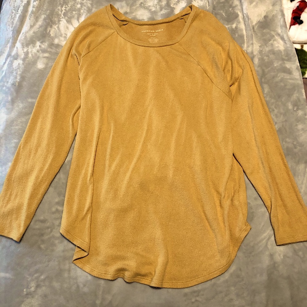 American Eagle long sleeve!